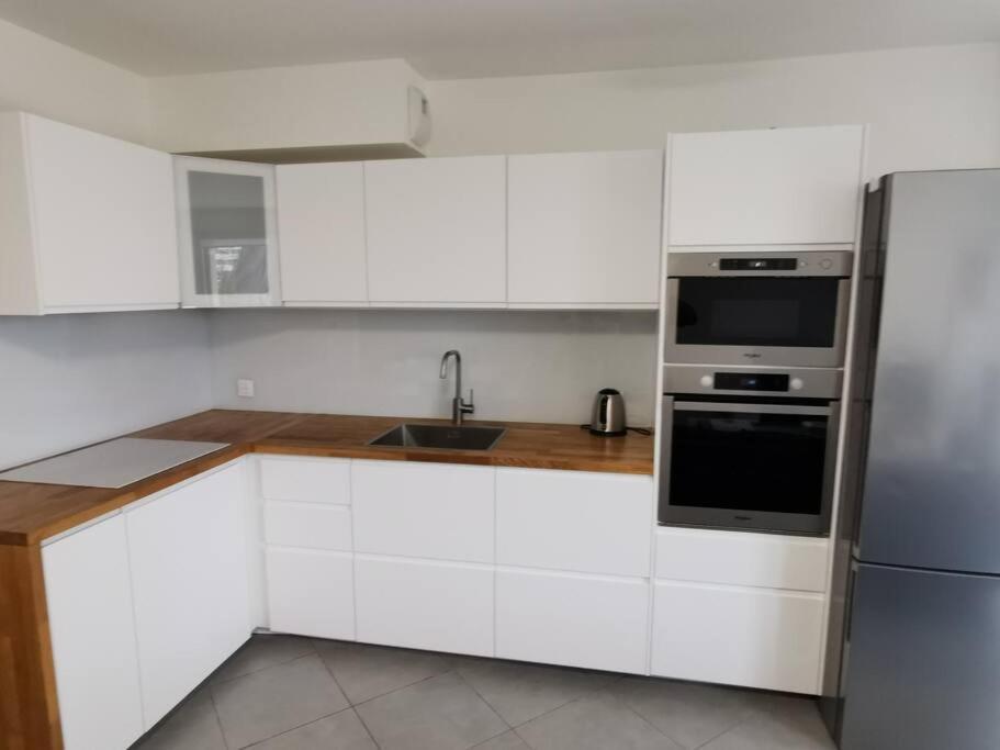 Appart T4 + Terrasse 33 M2 Coeur De Apartment *