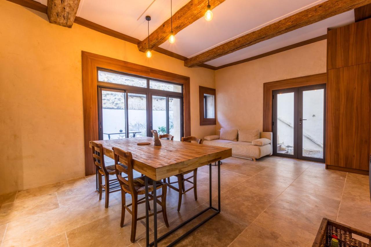 Atelier Ecusson - Premiere Conciergerie Appartement *
