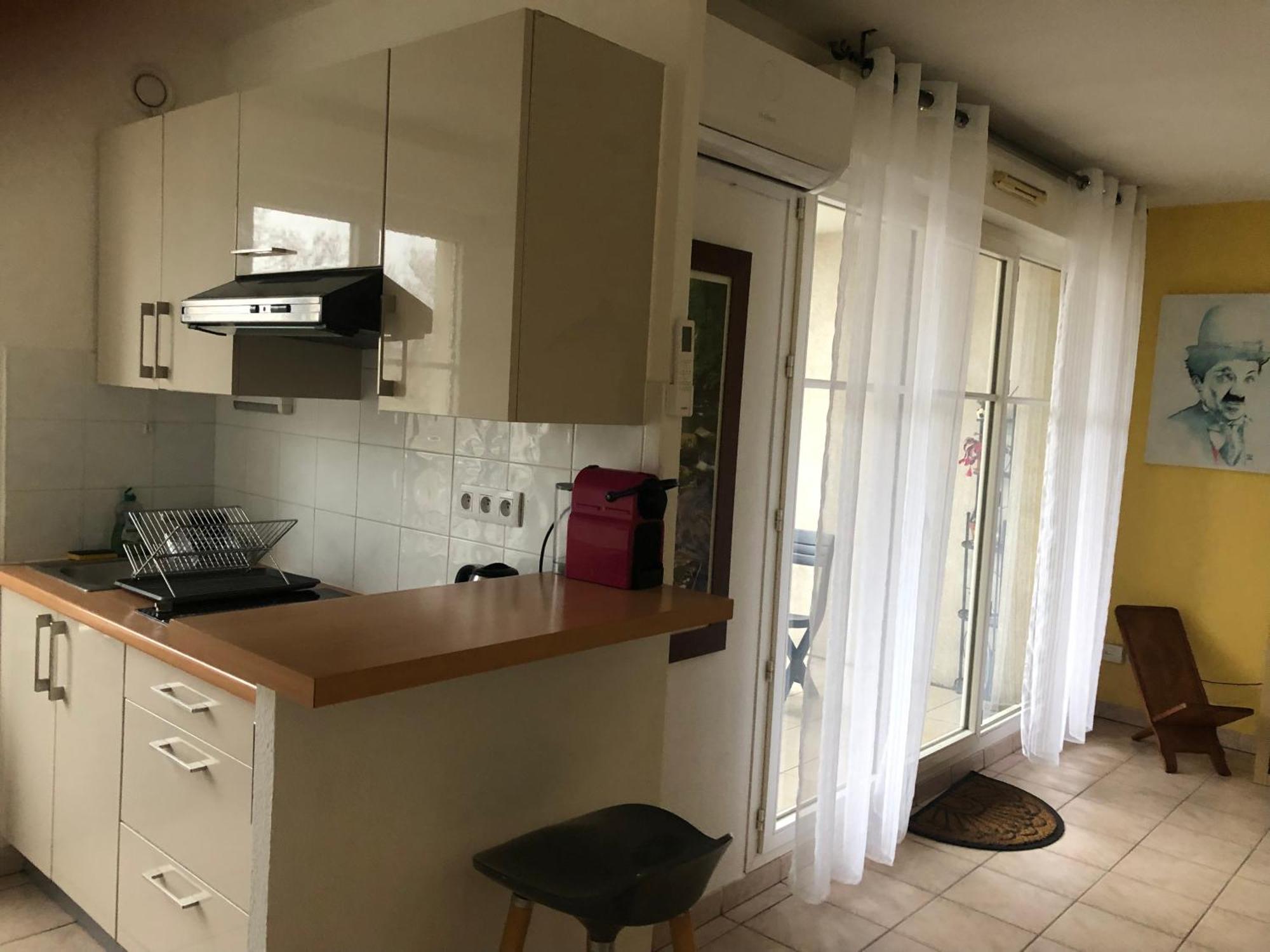 Lumineux Avec Vue , Proche Centre Historique Apartment *