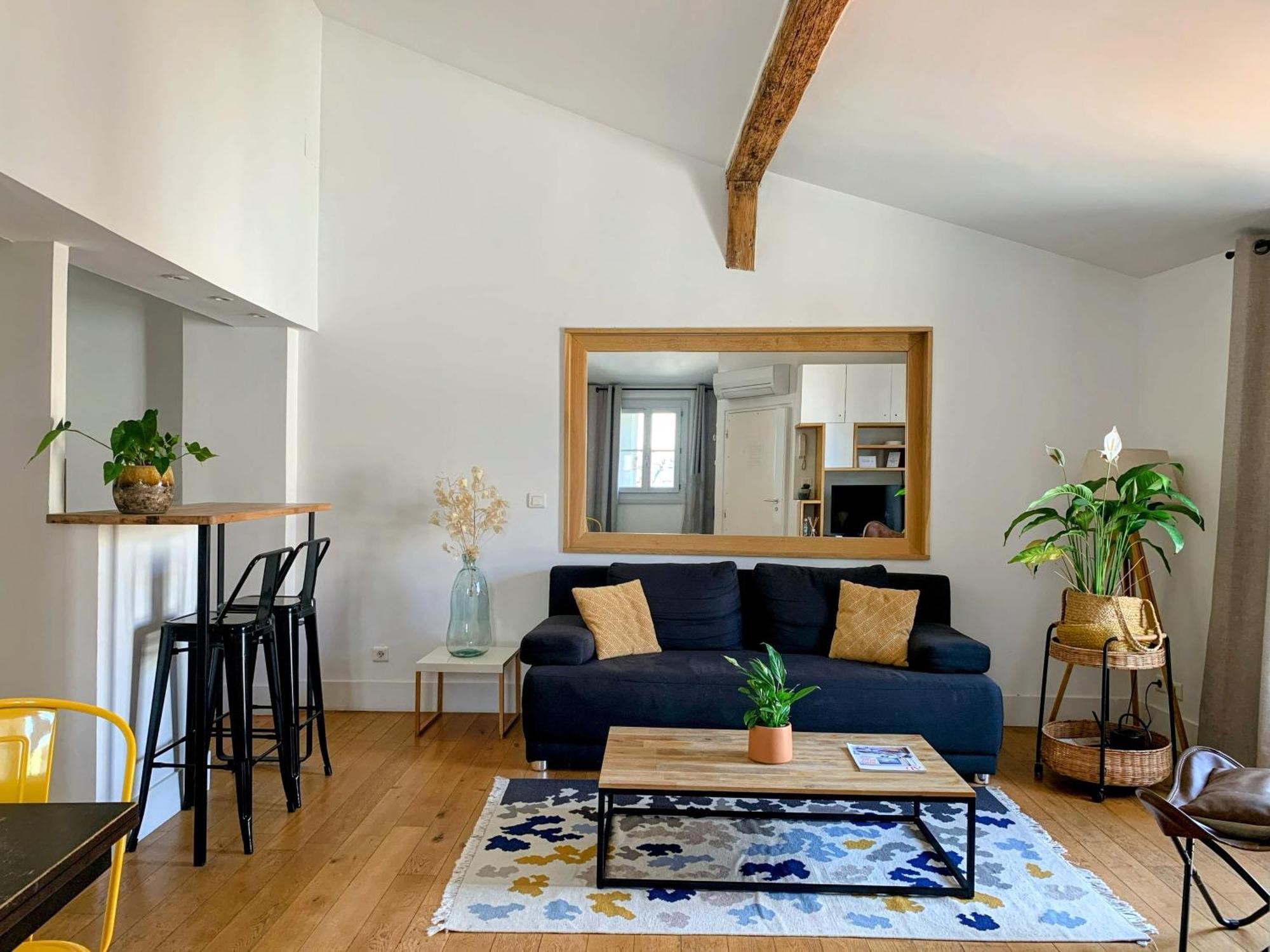 Chic - Les Toits De Sainte-ursule Apartment