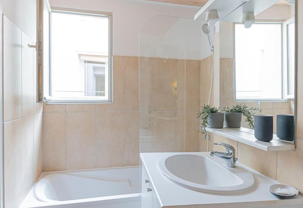 Appartement Le Cosy, T3 En Duplex, Climatise, Centre Historique *