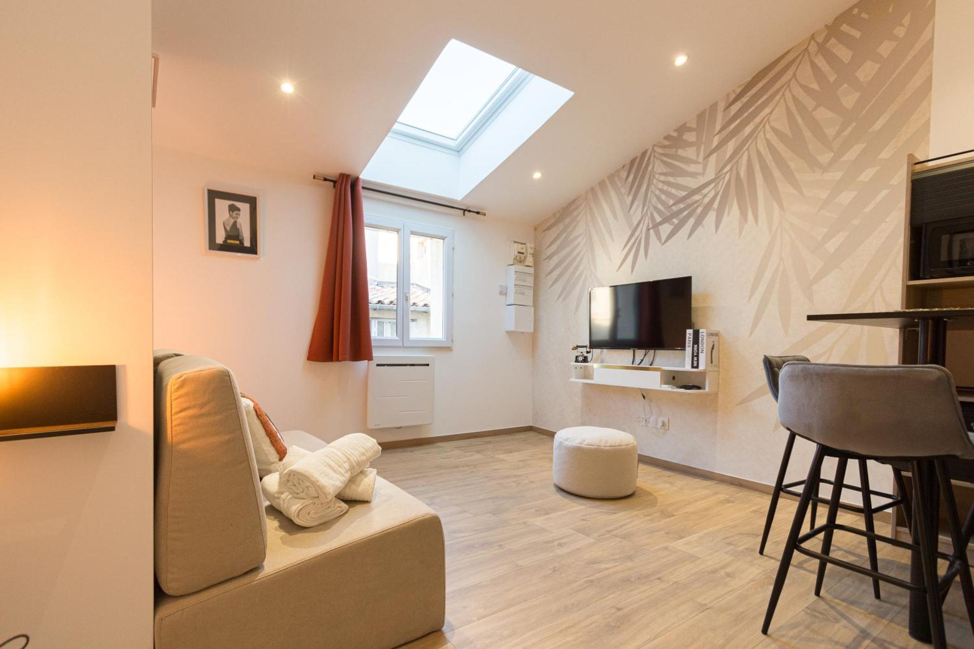 T1 Mezzanine Neuf Clim 06 - Centre Appartement Montpellier