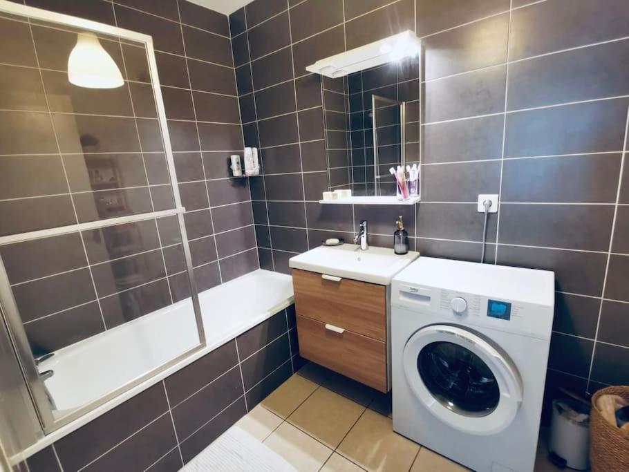Le Cosy Montpellierain T3 Avec Parking Apartamento