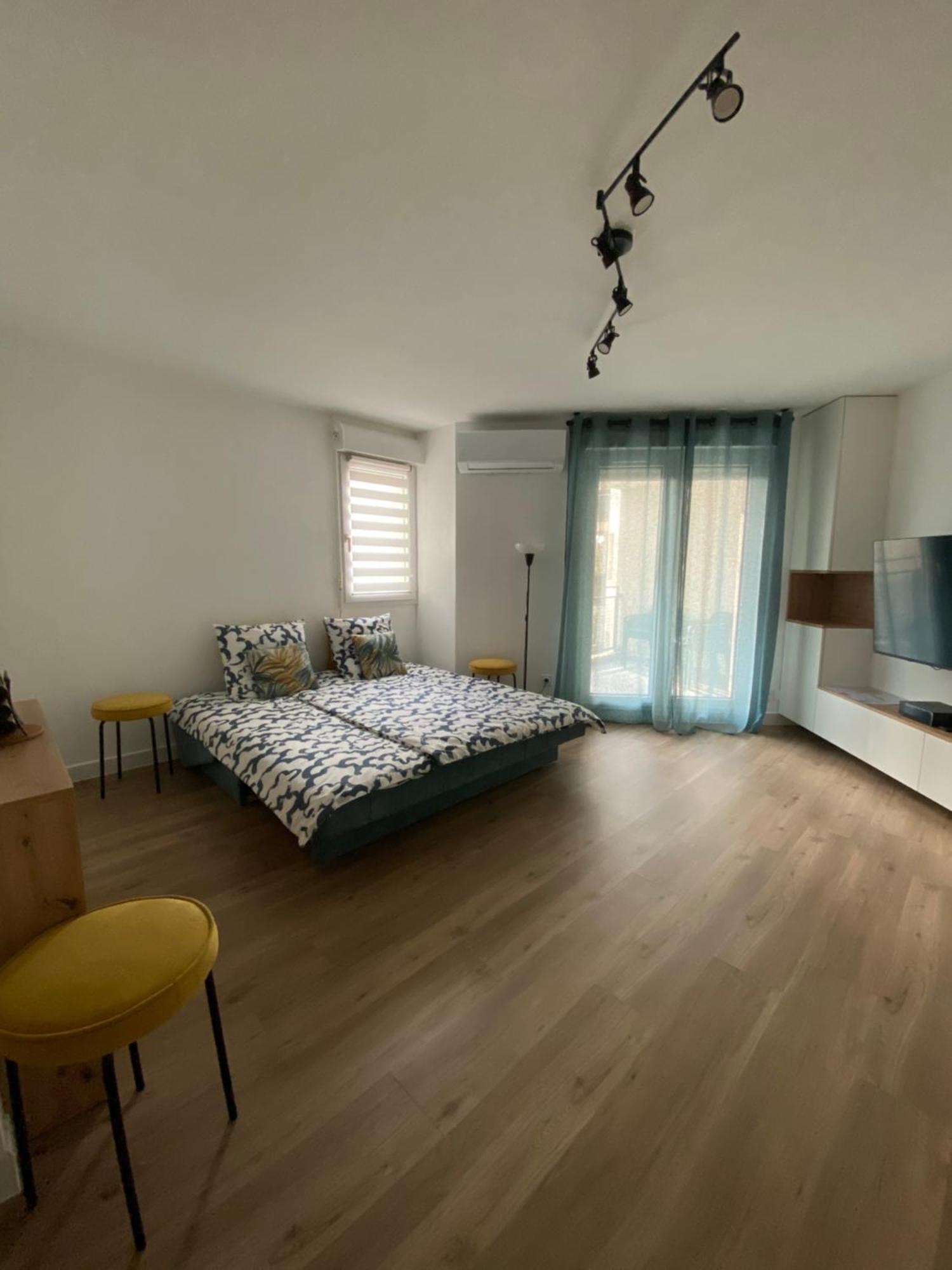 Rives Du Lez - Prestige Appartement