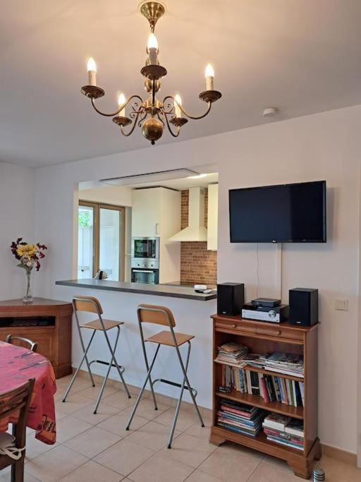 Le Majestic - Equipe, Parking & Climatisation Appartement