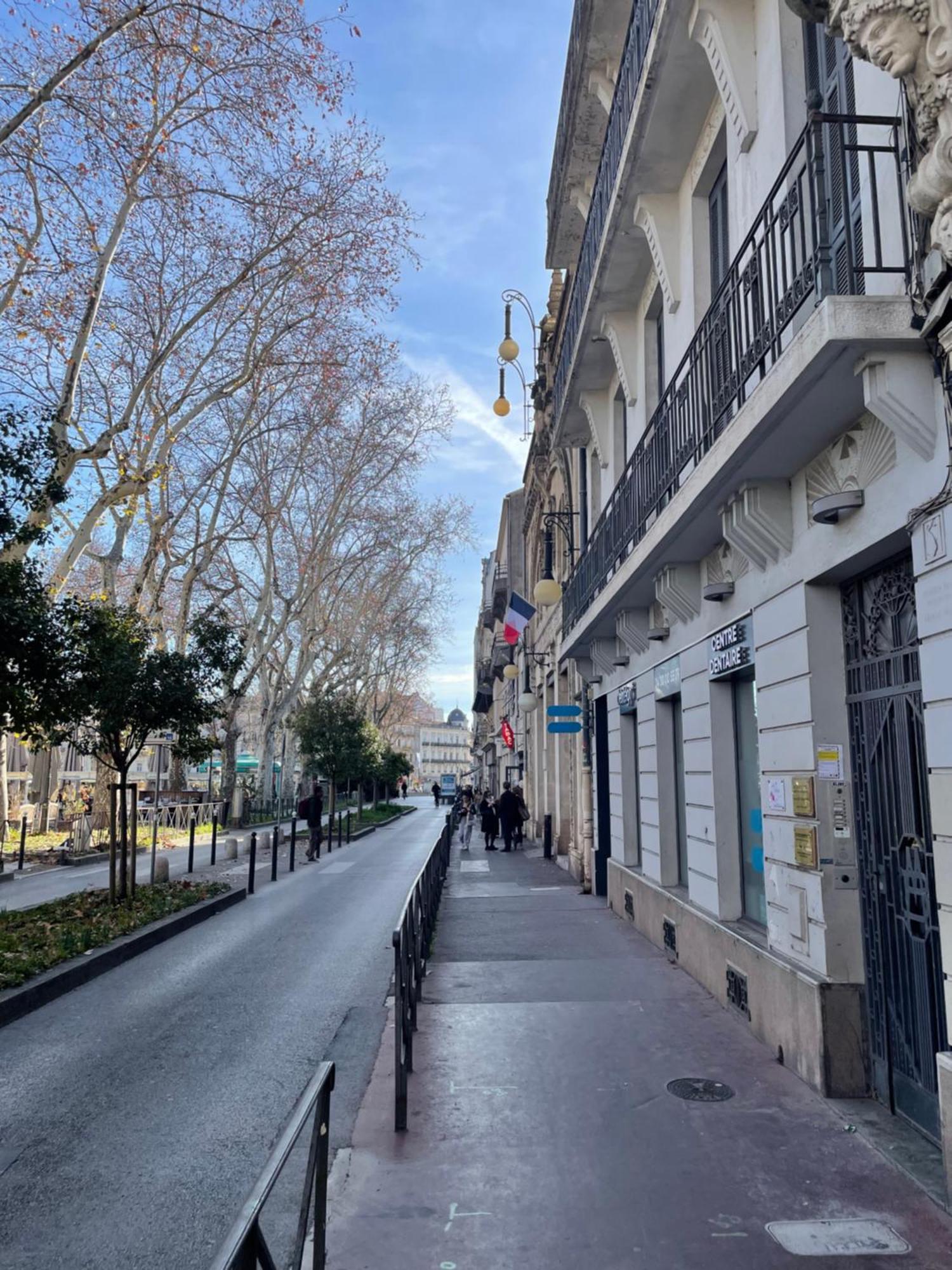 Loft 120m2 Avec Terrasse Centre Historique * Montpellier
