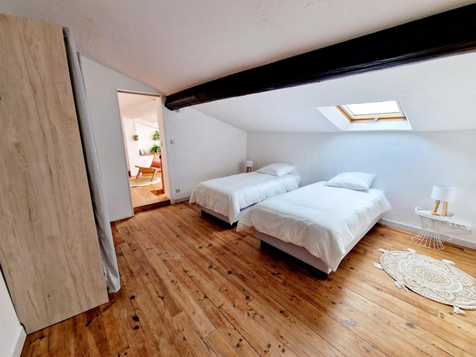 Villa Nouveau - Maison Cozy 150m2 - 3 - Grand Salon - Clim - Wifi Fibre - Netflix - 5' Du Centre Et Gare - Cour Interieure - 15' Des Plages