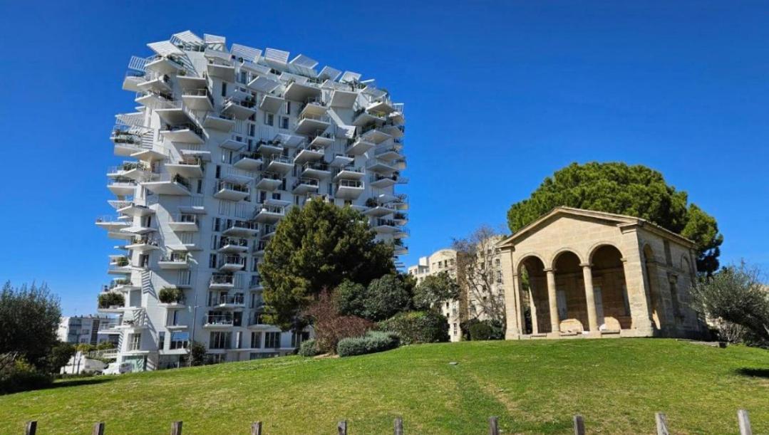 Face A L'arbre Blanc, Neuf Clim Parking Apartment *