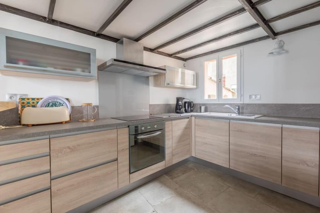 Moderne Et Lumineux- Centre Appartement *