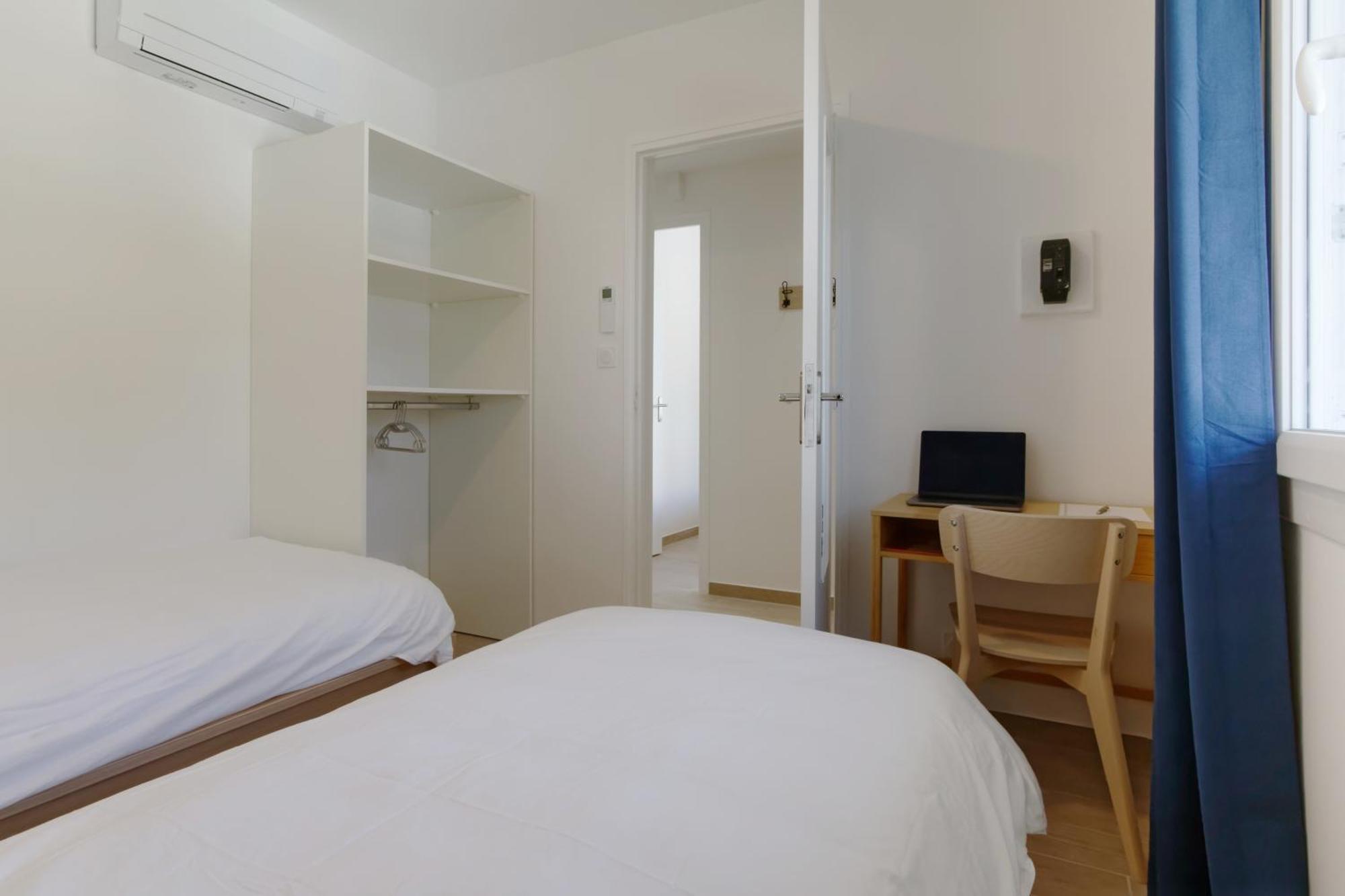 028- Chu Hopital, 2chambres, Parking, Tram Montpellier