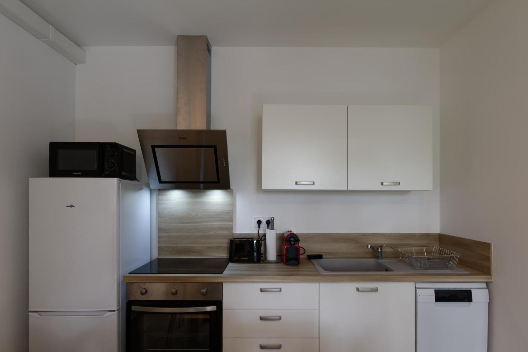 028- Chu Hopital, 2chambres, Parking, Tram Apartment Montpellier