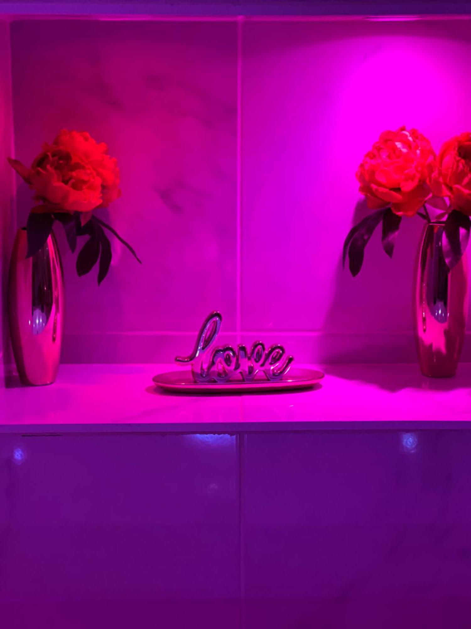 Romantique Avec Jaccuzy A La Gare De *