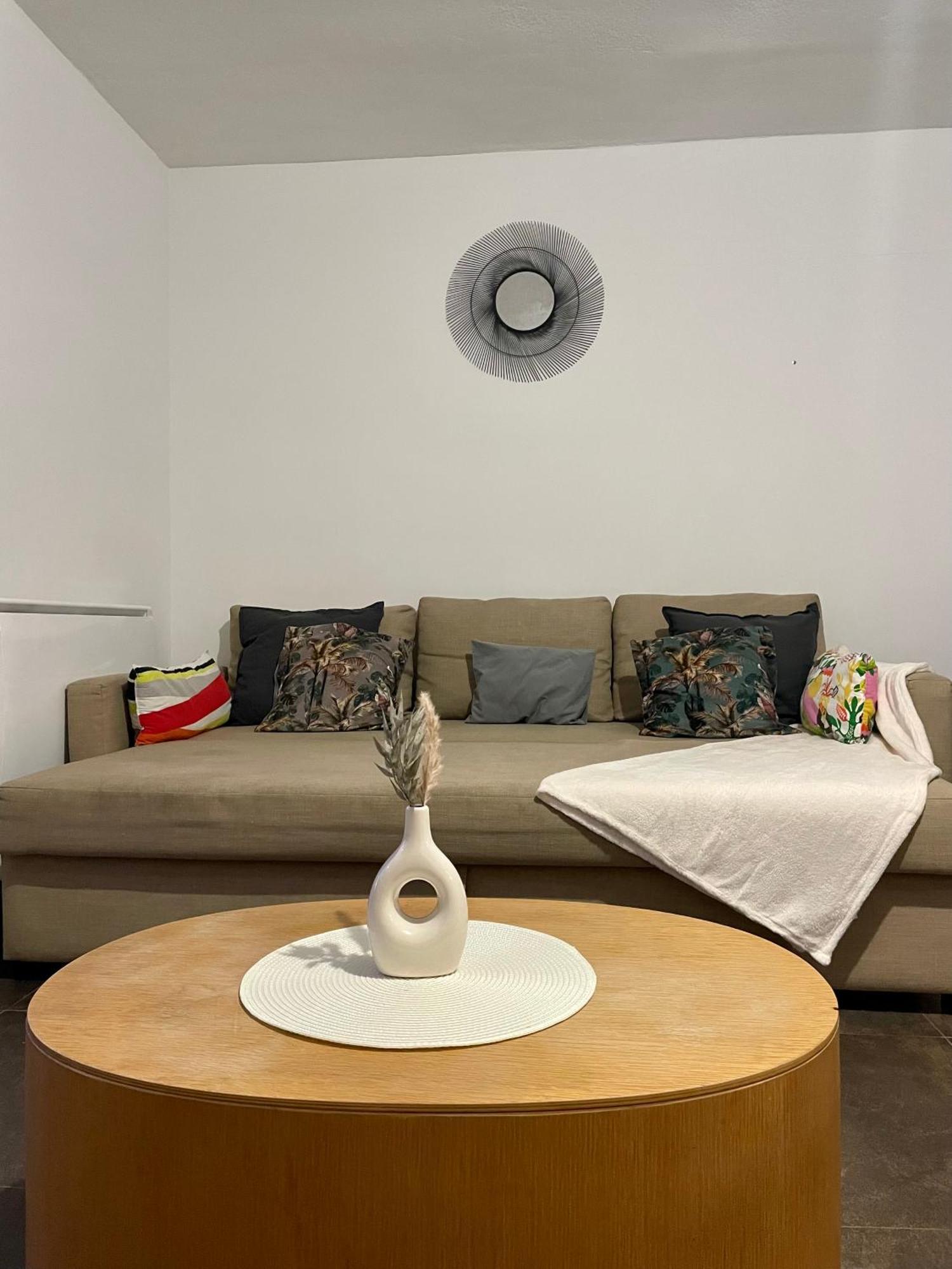 Magnifique T3 Quartier Près D’arènes Tram Au Pied De L’immeuble Appartement