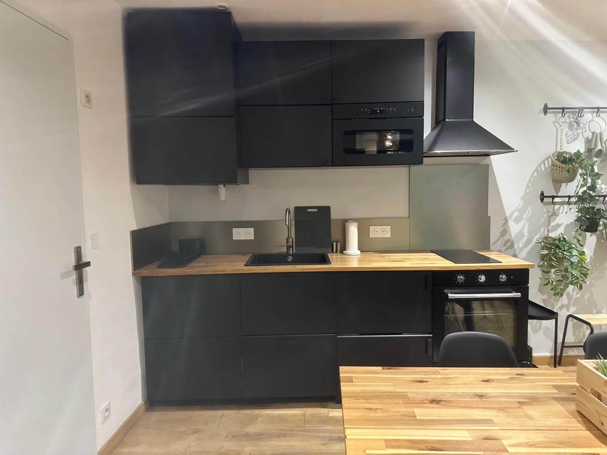 Appartement T3 Style Loft, Au Calme, Plein Centre Et Climatise