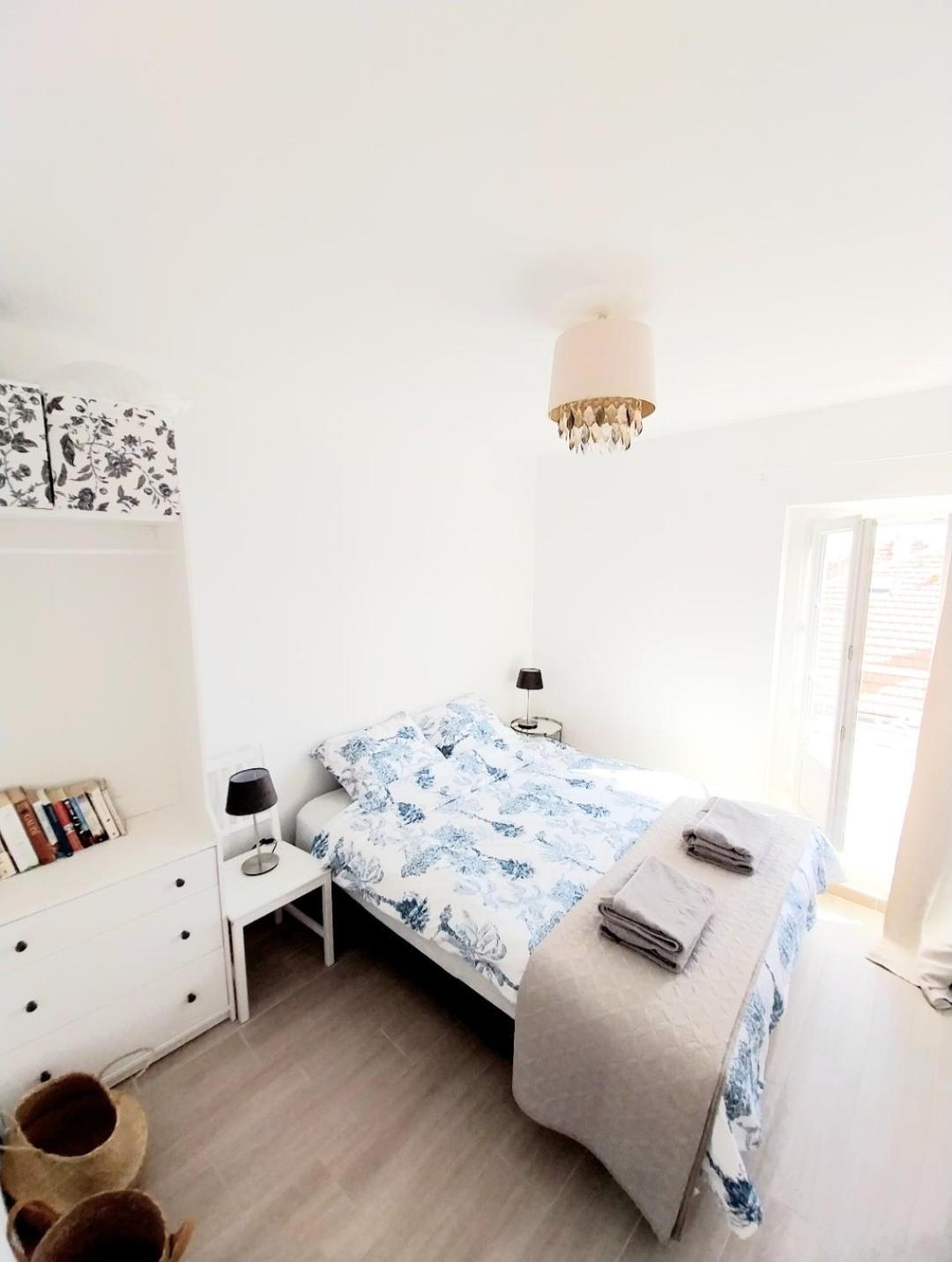 Artists Montpellier-place De La Comedie Appartement Montpellier