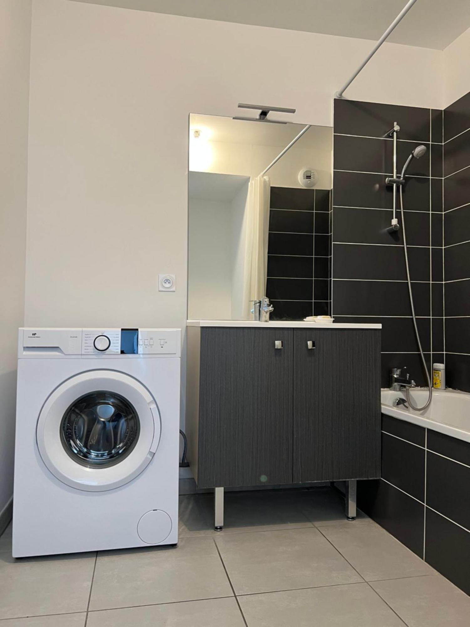 Résidence Neuve Le K 10 Mn Gare, Parking , Tram Appartement Montpellier