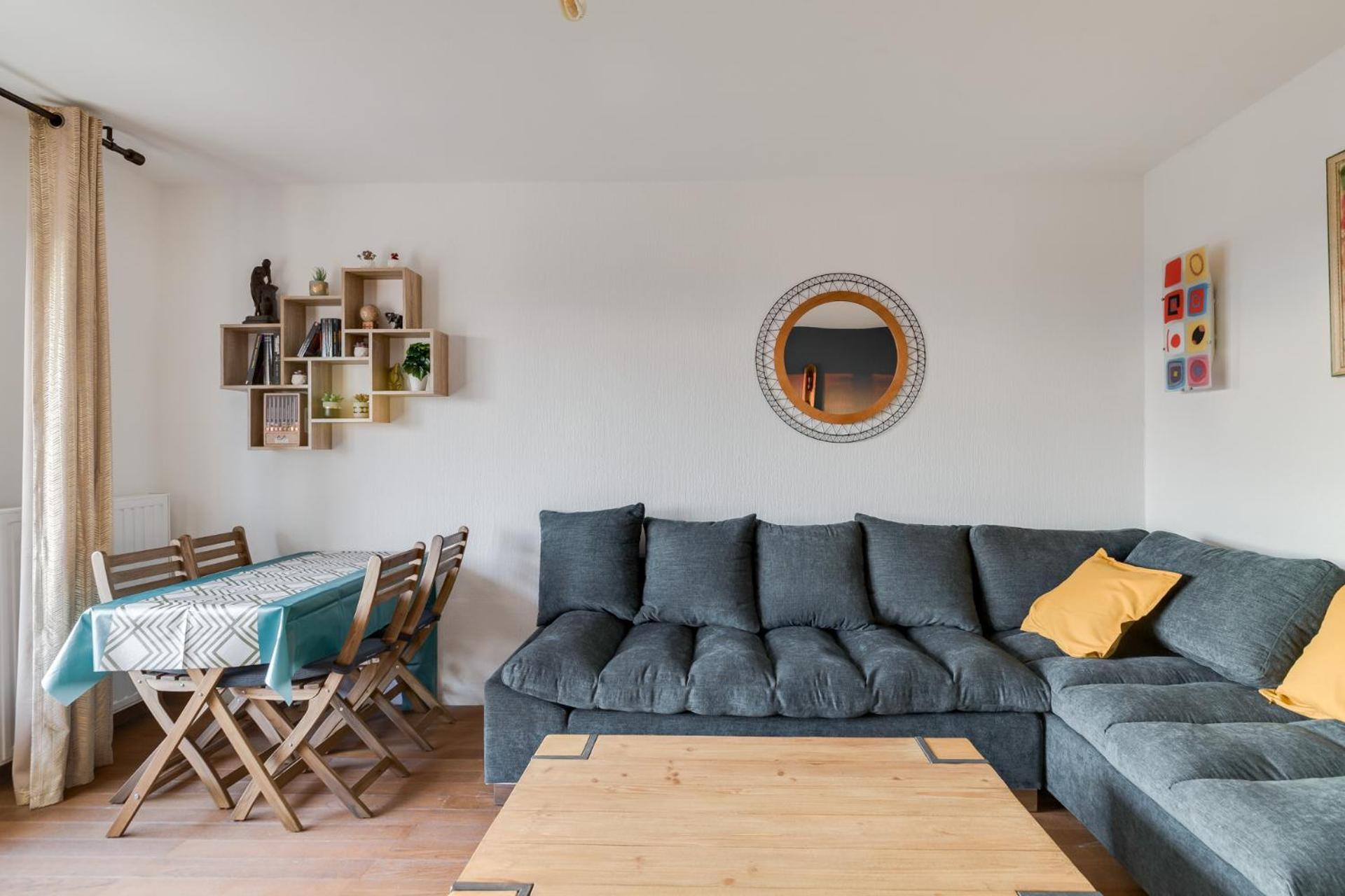 Apartment T4 82m2 - Ideal Location Moyenne Duree, 3 Chambres, Parking, Coucher De Soleil *