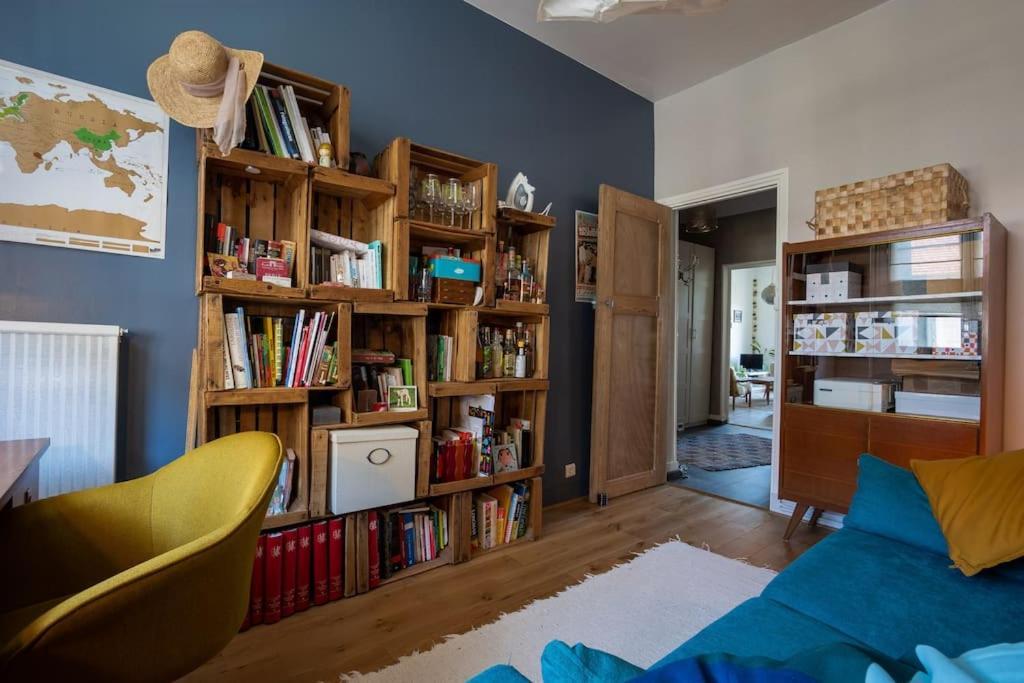 Apartment Le Vintage, Beau T3, Clim, Terrasse, Centre Montpellier