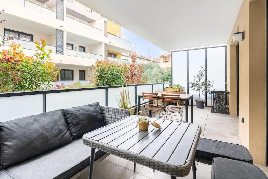 Apartment Le Barcelone, Beau T2, Clim, Terrasse,centre Montpellier