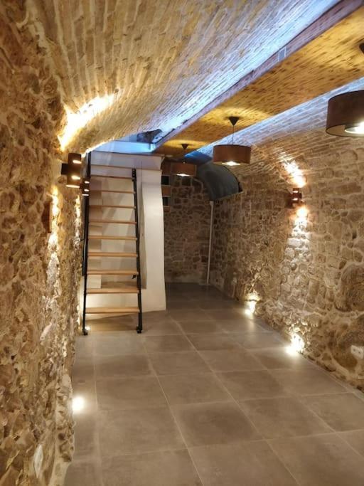 Sleep-in-montpellier, Gaya, 6 Pers, Ecusson * Montpellier