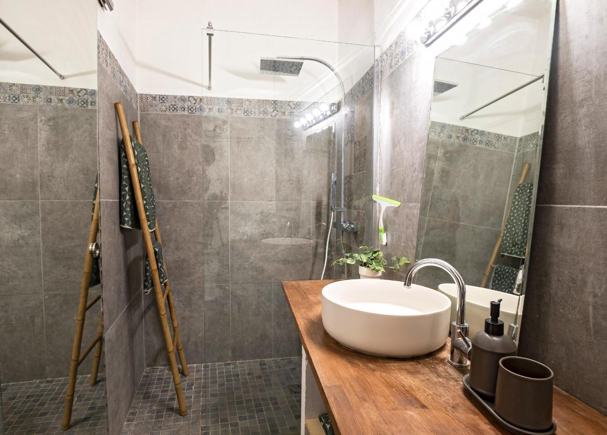 Appartement Charmant & Cosy - Centre Historique Ecusson *