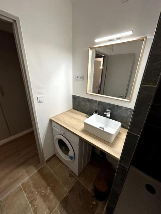 Studio Occitanie-hopitaux-facultes & Parking Gratuit Montpellier