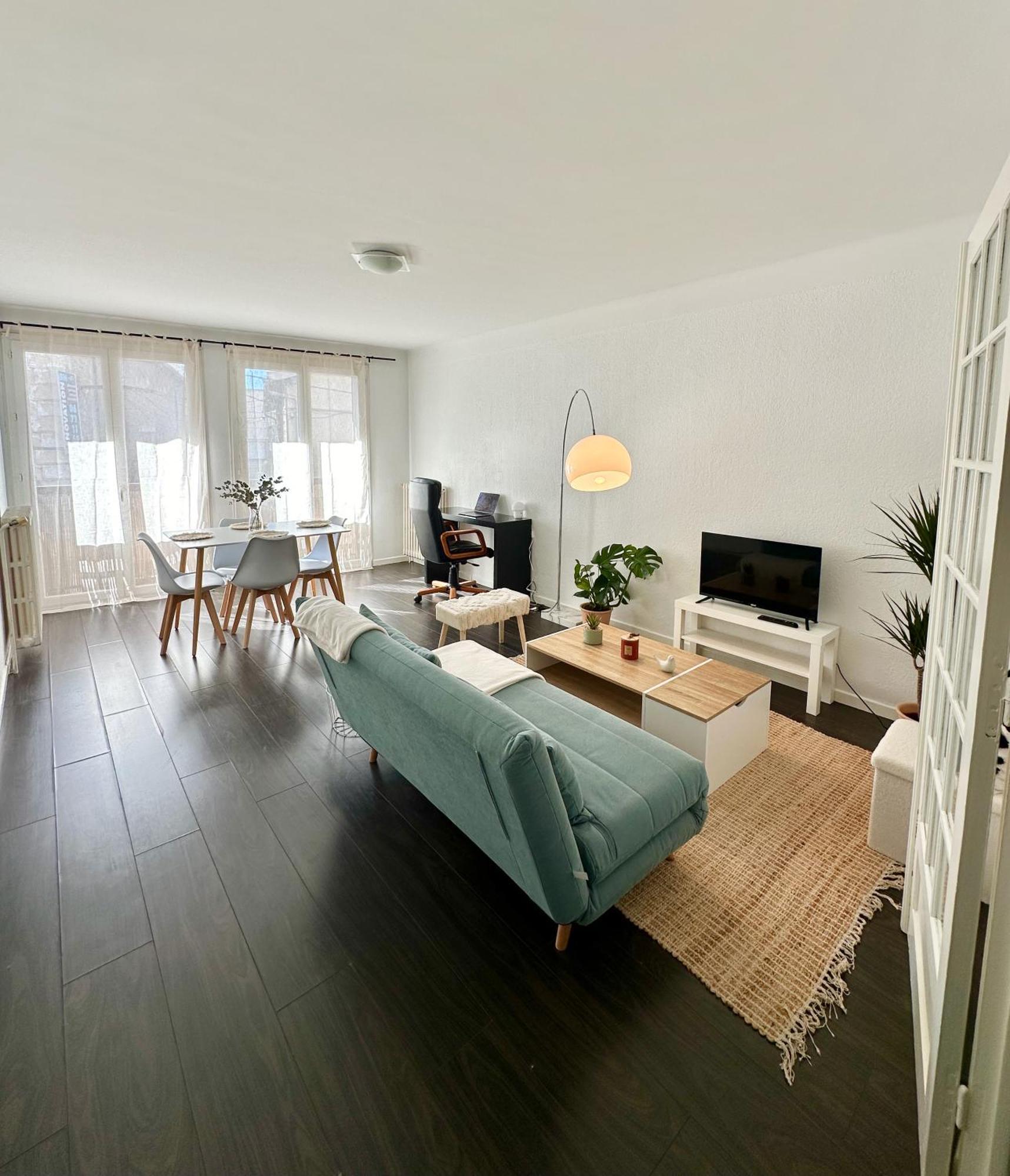 T2 60m2, Centre Ville, Parking Gratuit, Terrasse, Proche Tram, A Seulement 15mn Des Plages Montpellier