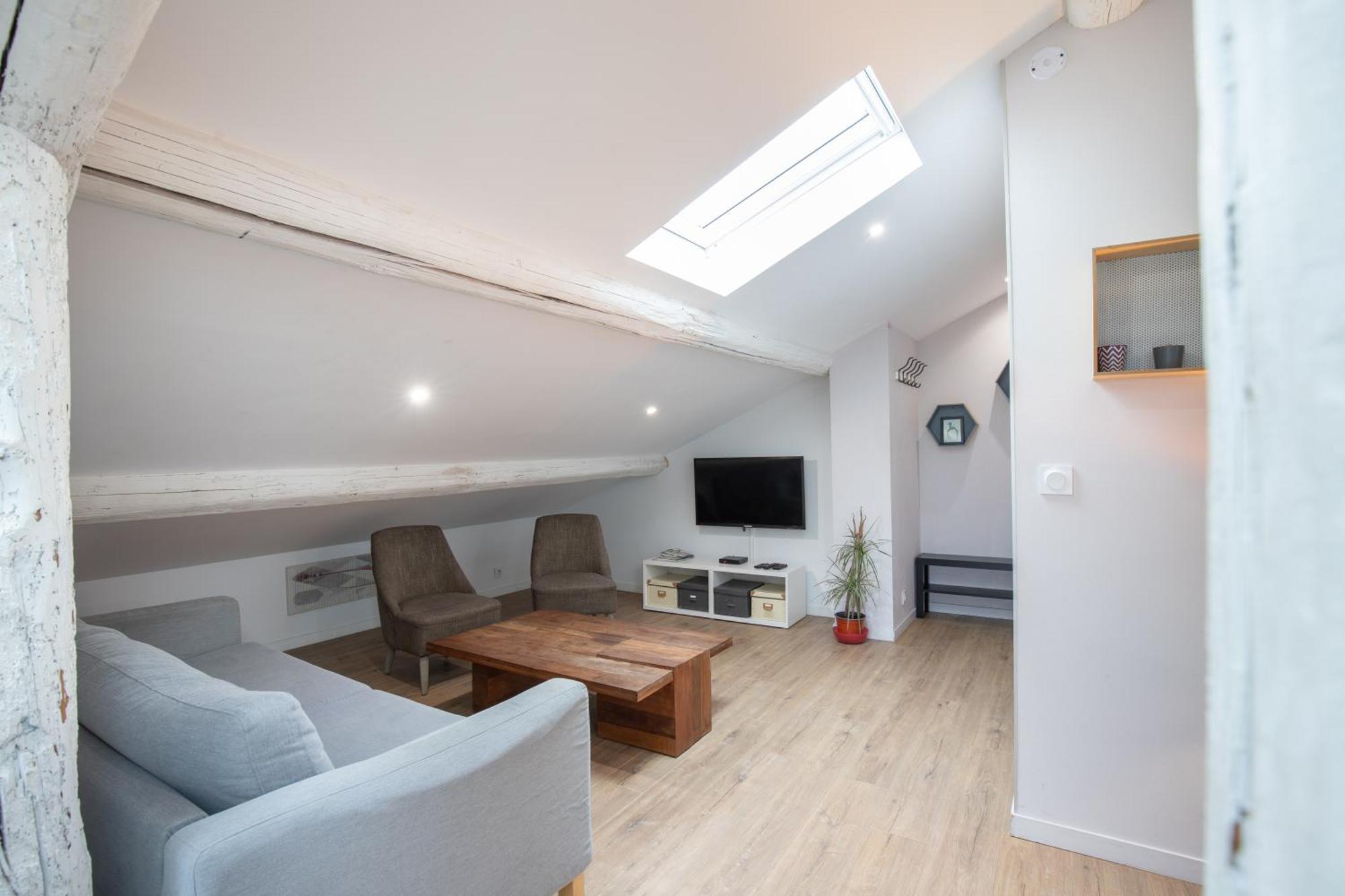 La Chic Comedie - 2 - Hypercentre - Wifi Appartement