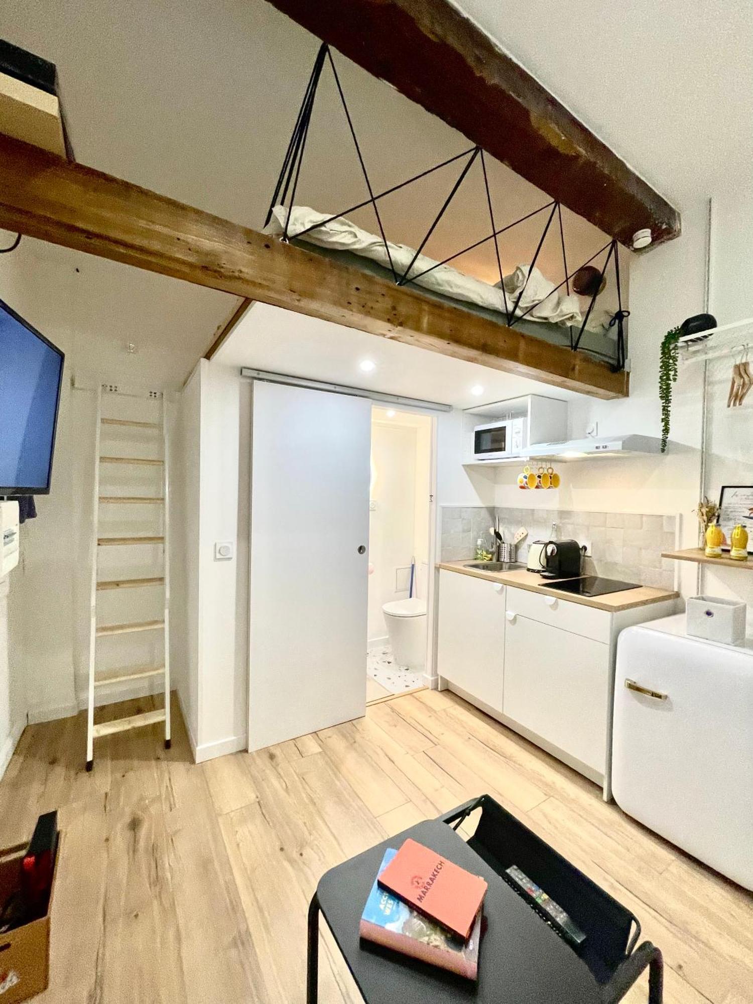 « le Good Spot » Hypercentre Renove/wifi/clim Montpellier