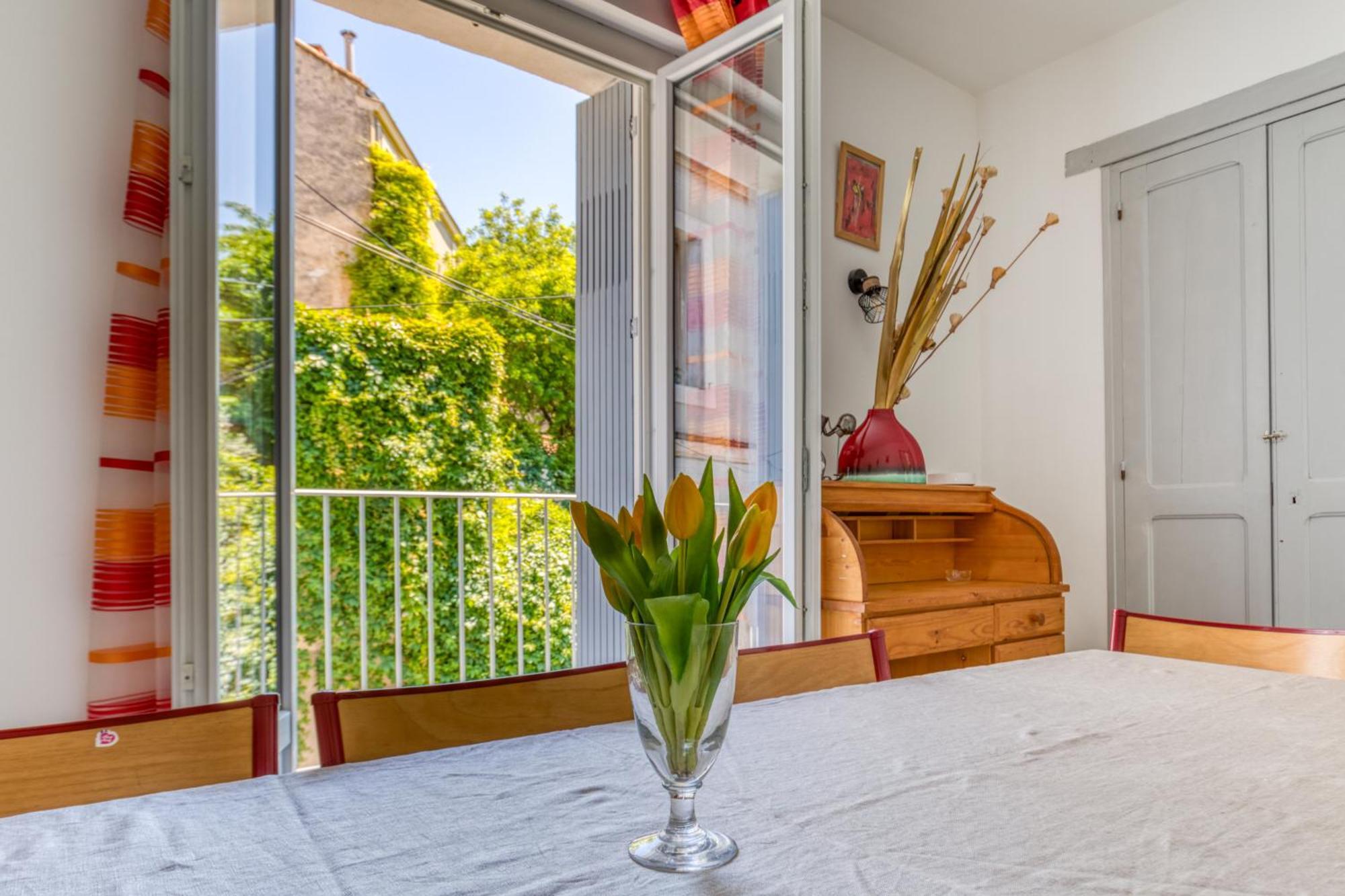 Vakantiehuis La Vintage, Maison 150 M2 Au Coeur De Montpellier