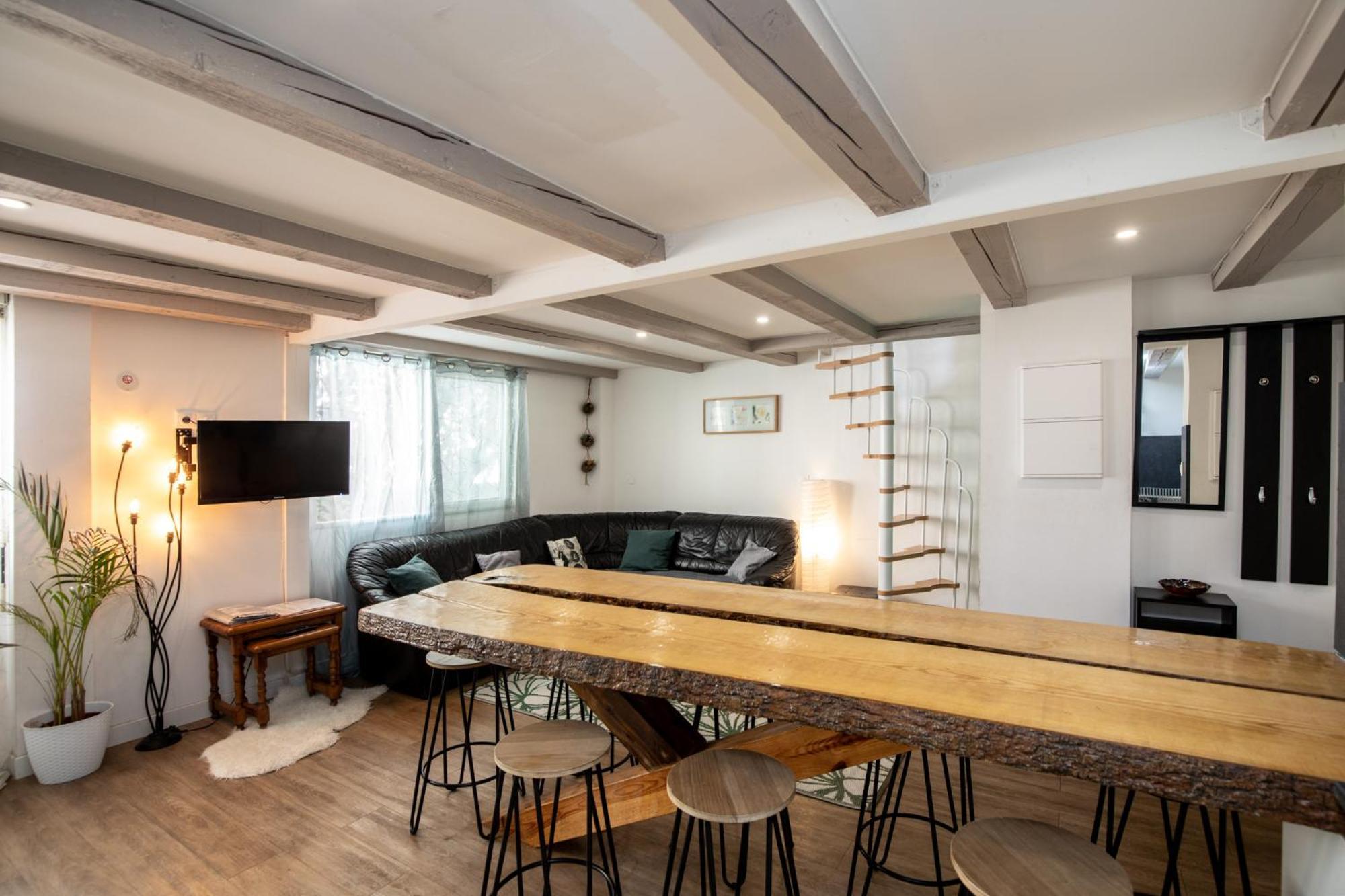 Loc'apparts Apartment
