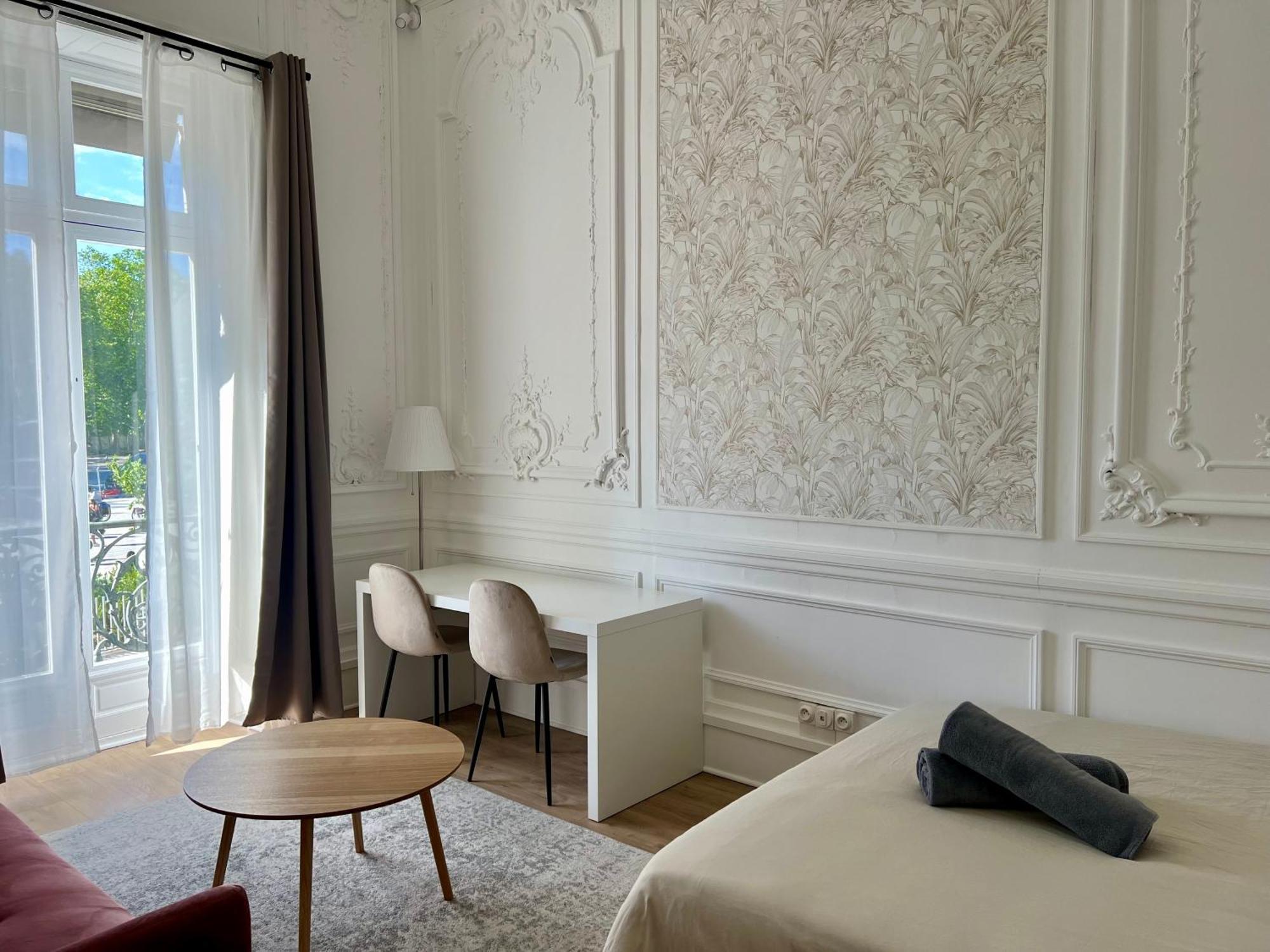 Appartement Maison El&ar - Place De La Comedie, Wifi Montpellier