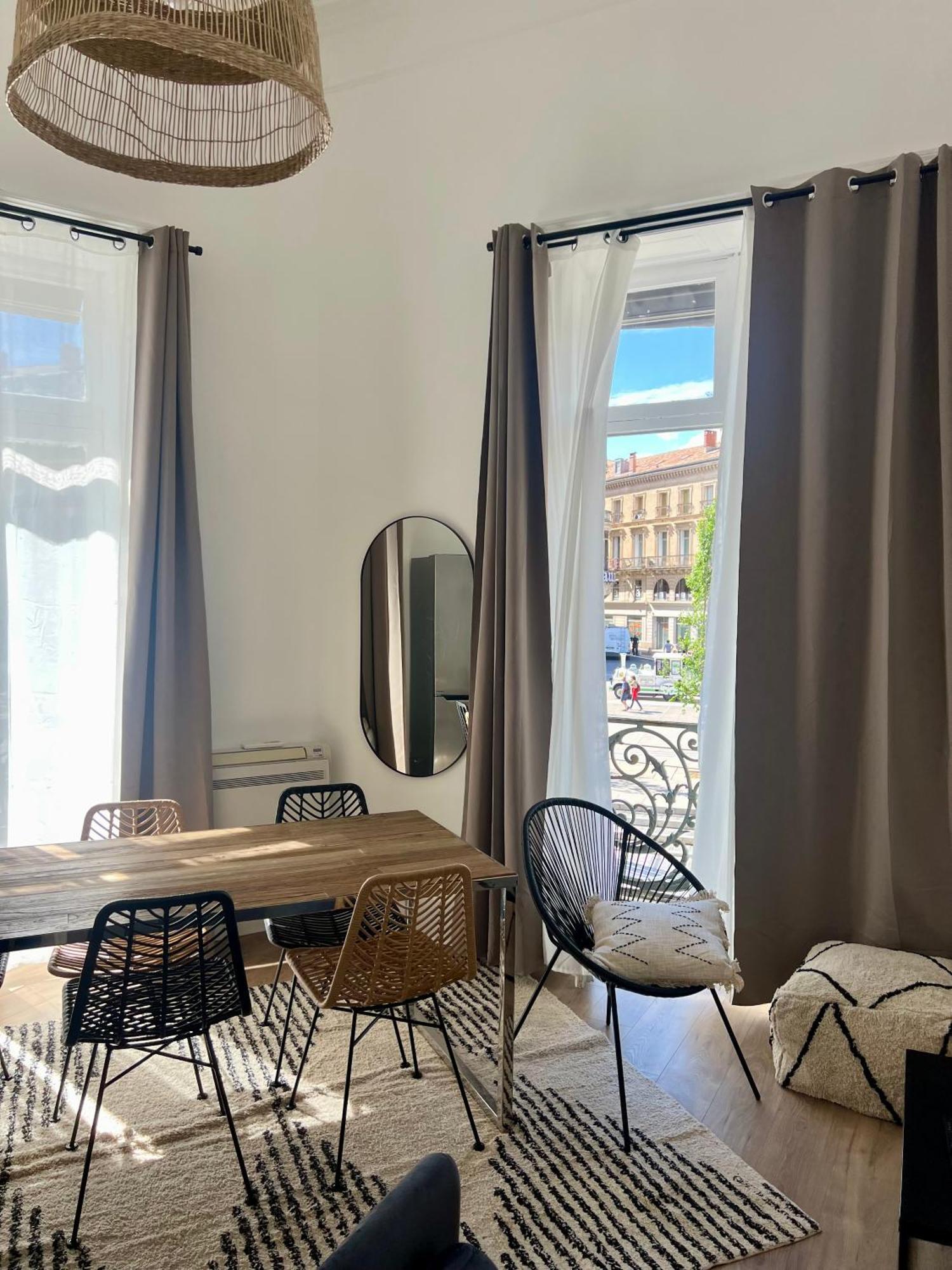 Maison El&ar - Place De La Comedie, Wifi