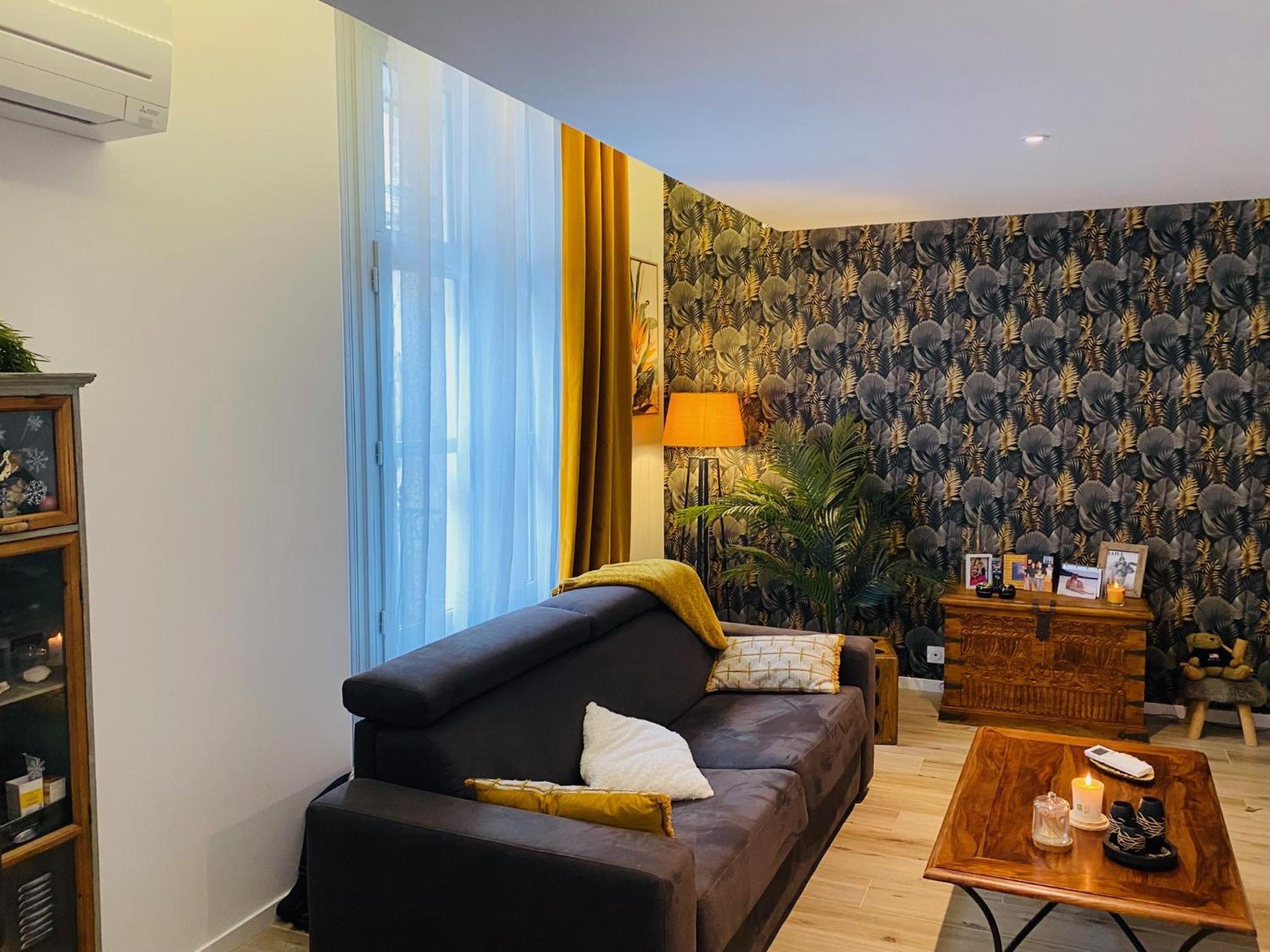Appartement Douillet Et Coquet Climatise - Parking Prive Gratuit - Centre
