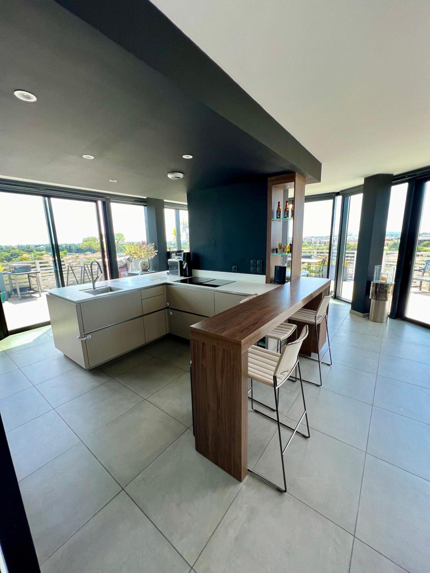 Luxueux Et Unique Penthouse En Rooftop A
