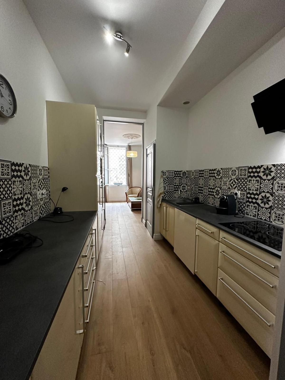 Centre-ville F2 50 M2 * Montpellier