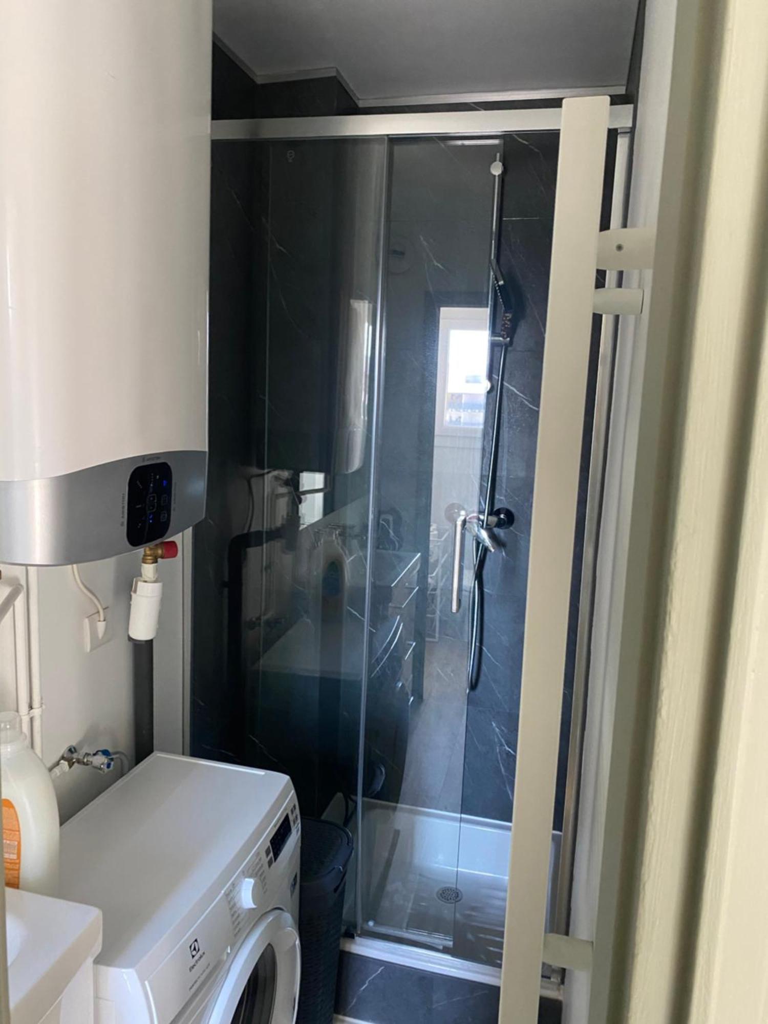 Appartement Studio Climatise Pour Deux Nuits Ou Plus *