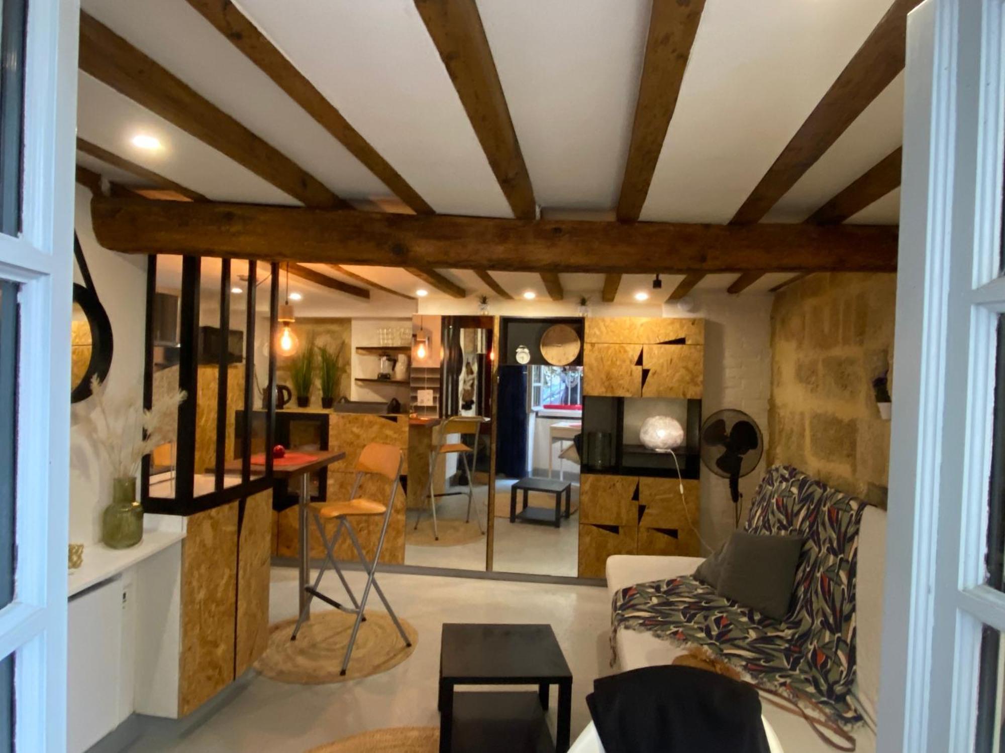 Charmant Studio Ecusson Centre Historique Apartamento