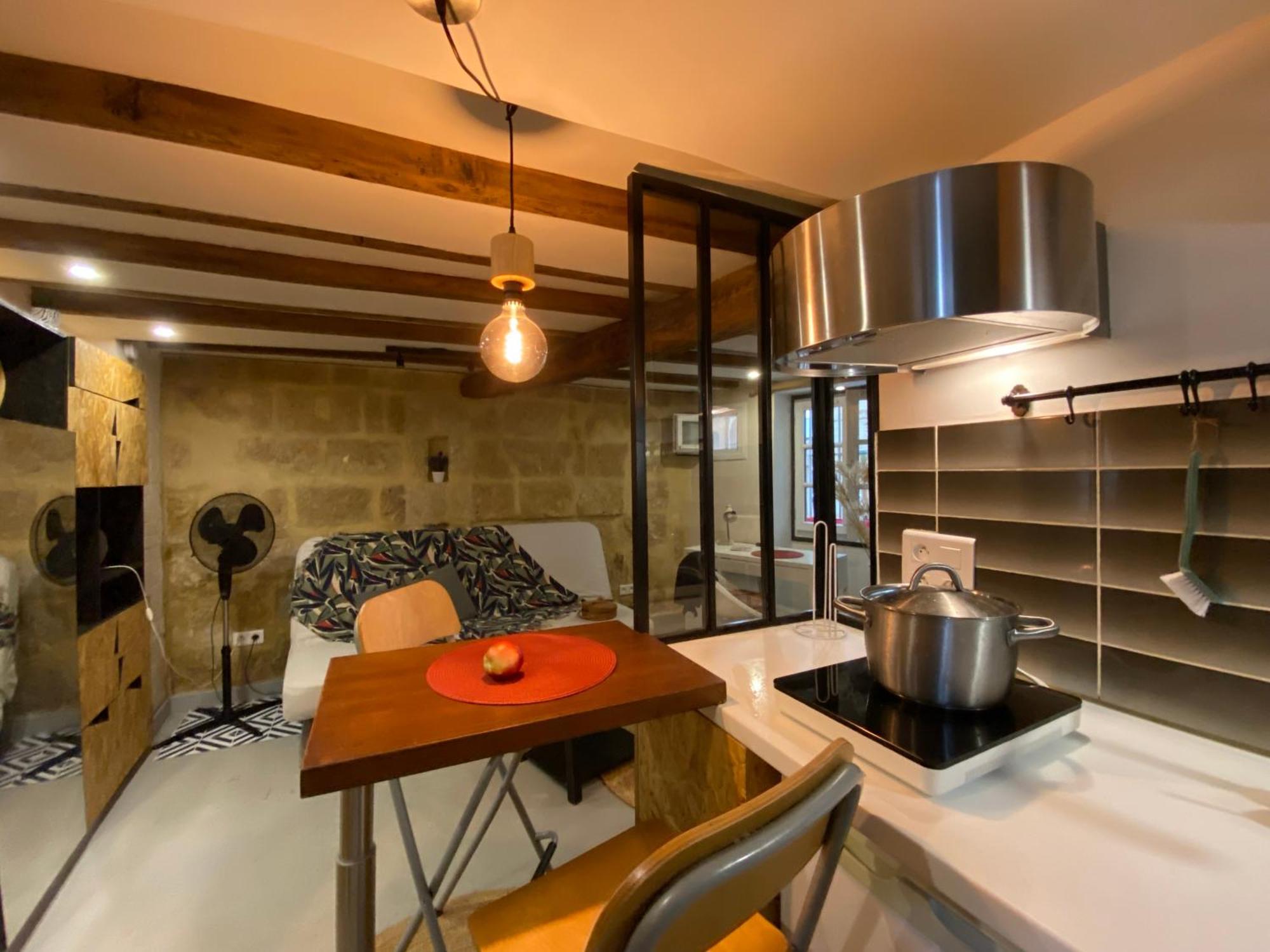 Apartamento Charmant Studio Ecusson Centre Historique