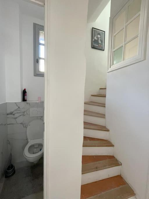 Ecusson - Duplex Lumineux Et Climatise Dans Particulier * Montpellier