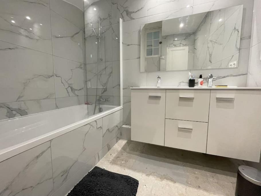 Apartment Ecusson - Duplex Lumineux Et Climatise Dans Particulier Montpellier