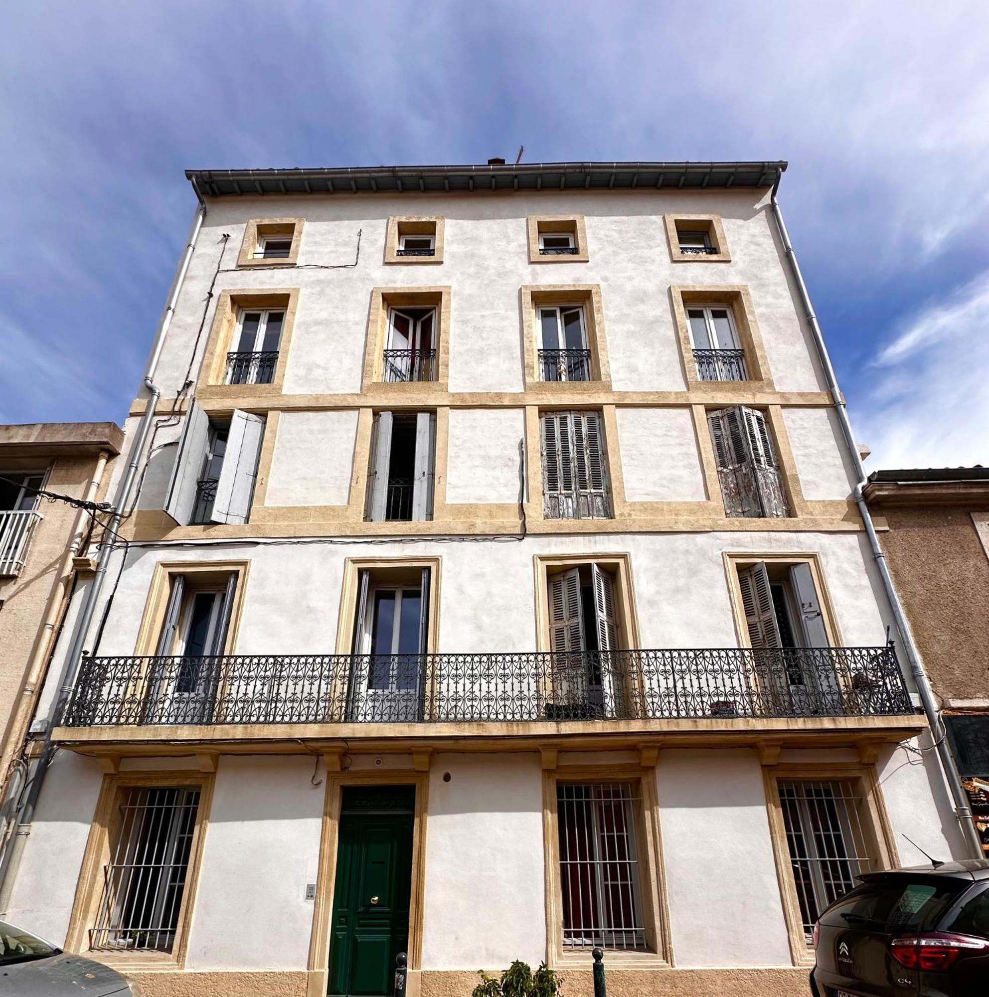 Entier Cosy Avec Balcon - Centre * Montpellier