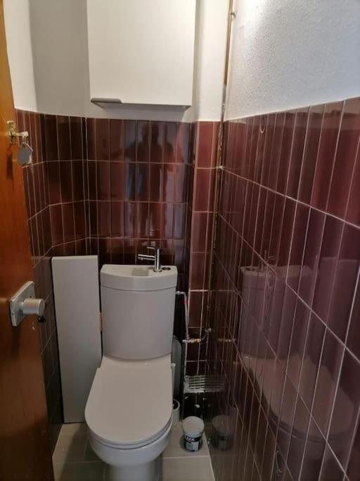 Petit Renove A La Place Comedie * Montpellier