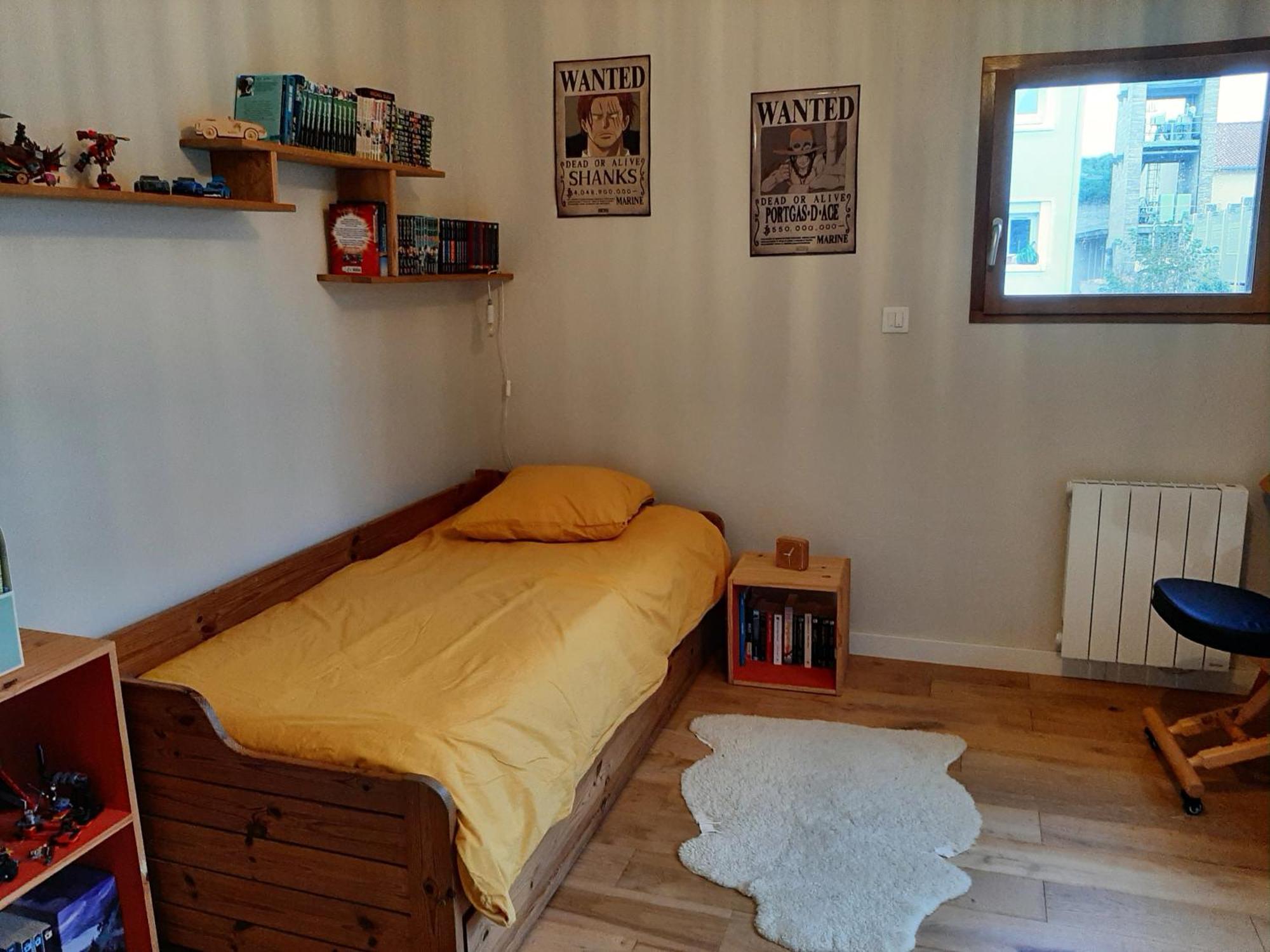 Maison Avec Jardin A Proximite Du Centre Et Des Plages, *