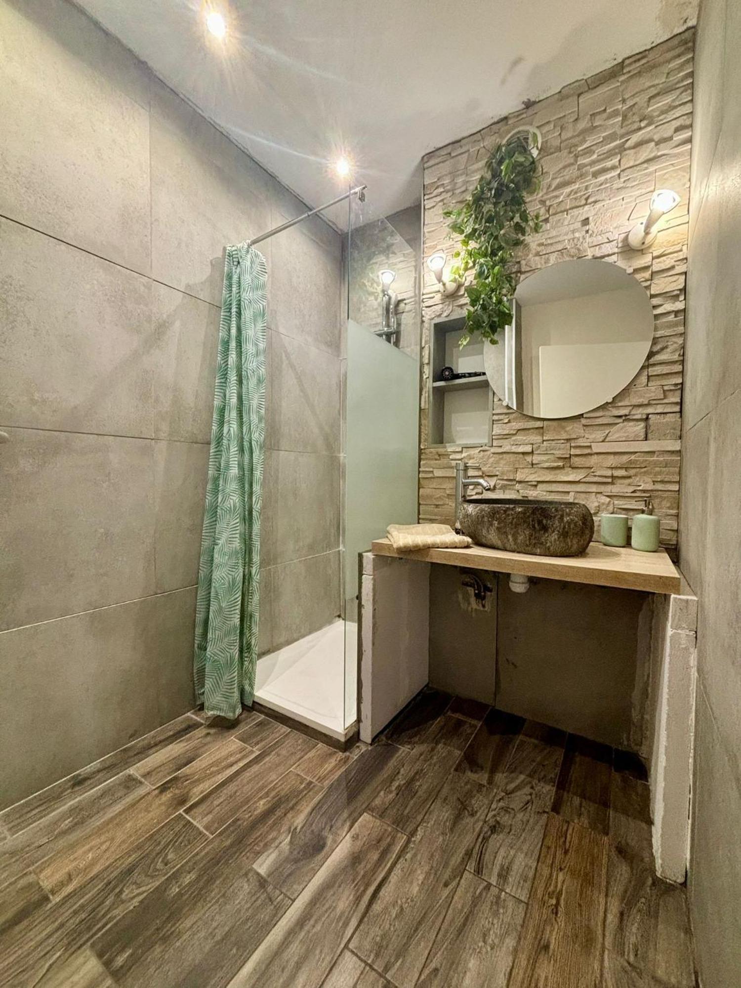Le Petit Thai 2 Pieces Zen Centre Apartment *