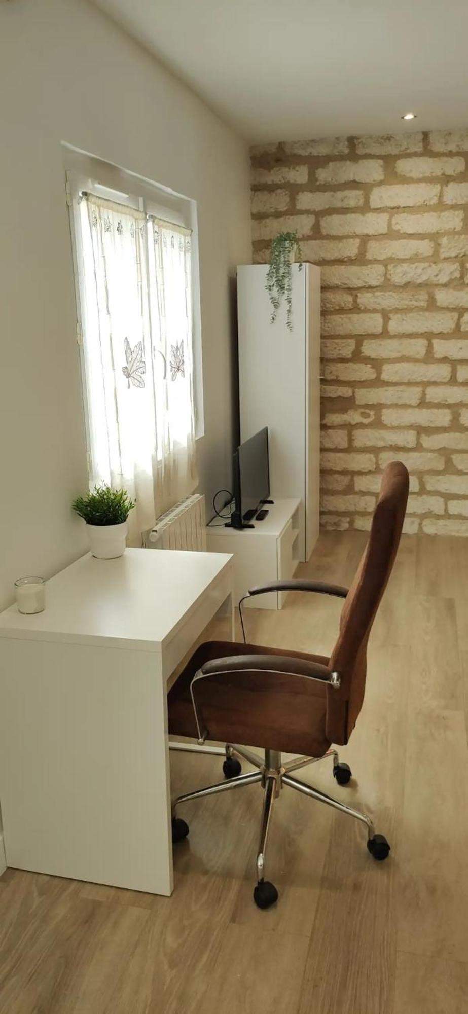 Apartment Lumineux Climatise
