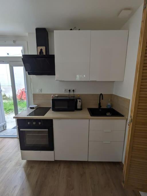 Appartement, & Apartamento