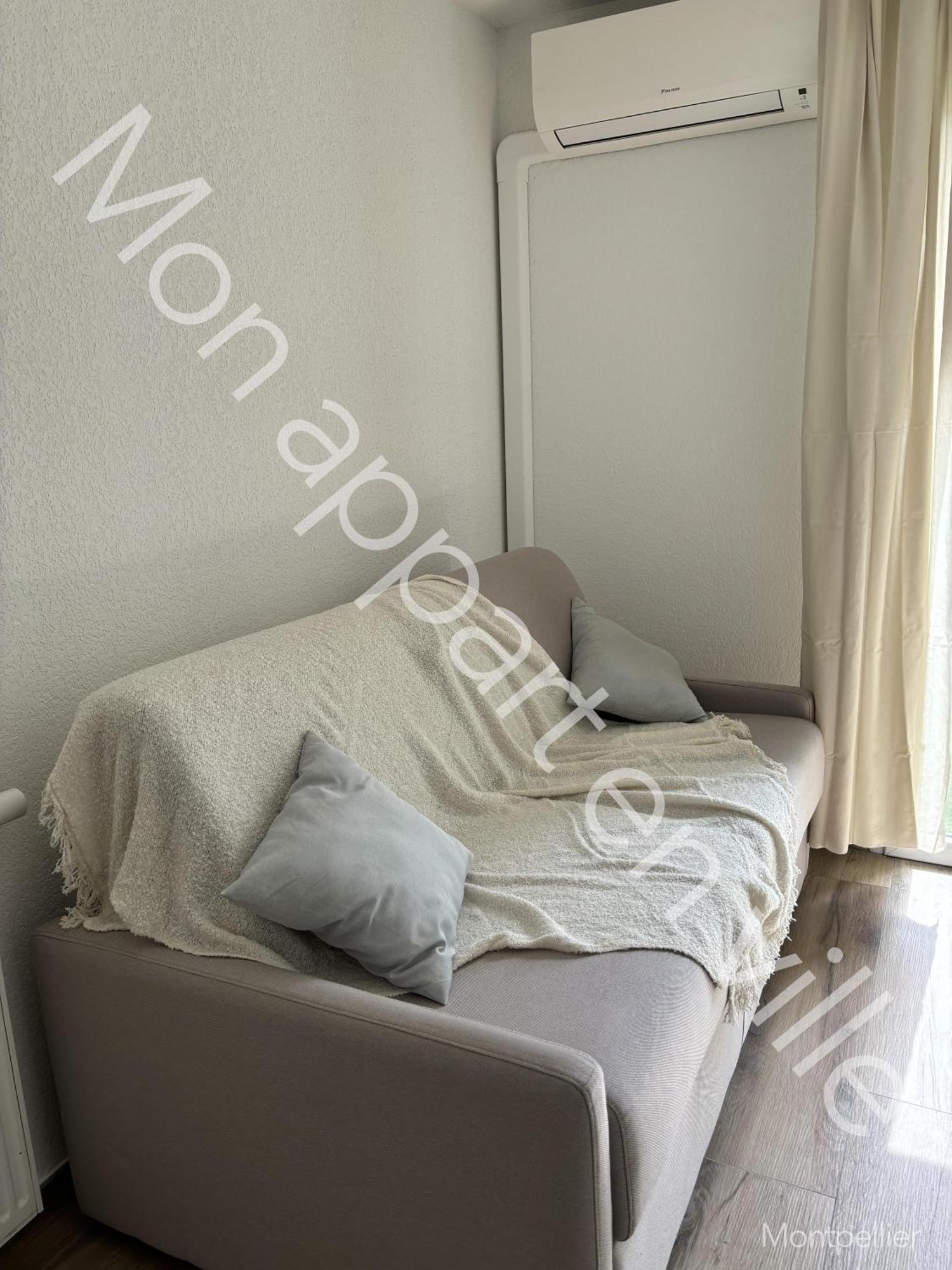 Mon En Appartement