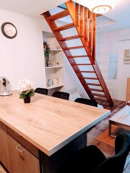 Superbe T2 Avec Terrasse Apartment *