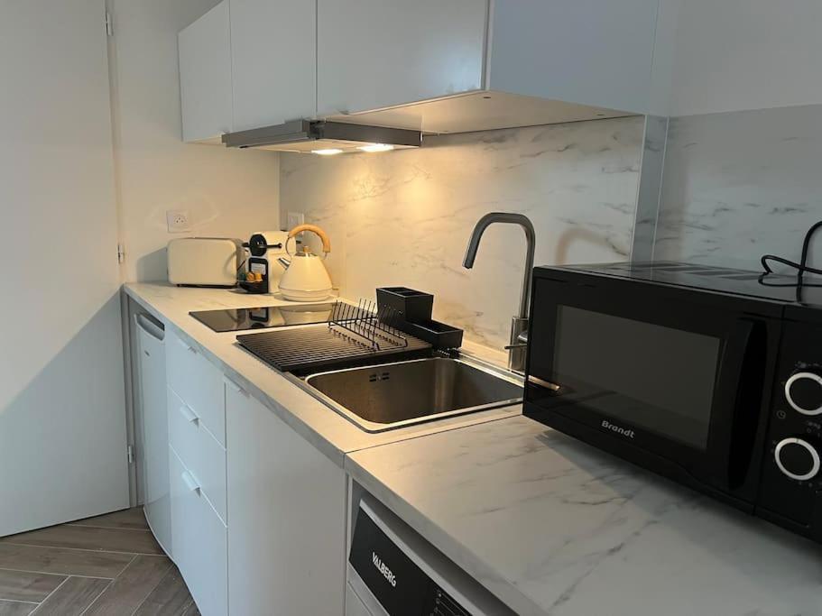 Le Saint-rock & Roll - Le Corner Apartment